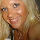 Hot Joselyn from Niagara Ready to Play on Sex Cam