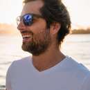 Handsome, tall and tanned guy wants to meet shy woman in Niagara